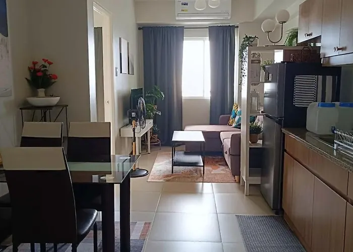 Heaven45 - 2br Spacious With View And Netflix Near Naia, Moa, Makati And 4-6pax Appartamento Manila