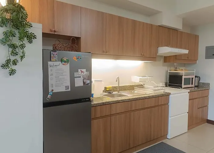 Appartamento Heaven45 - 2br Spacious With View And Netflix Near Naia, Moa, Makati And 4-6pax